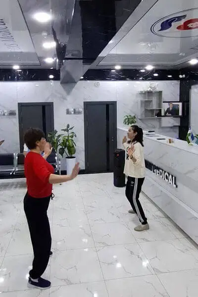 Tashkent Medical клиникасының суреттері
